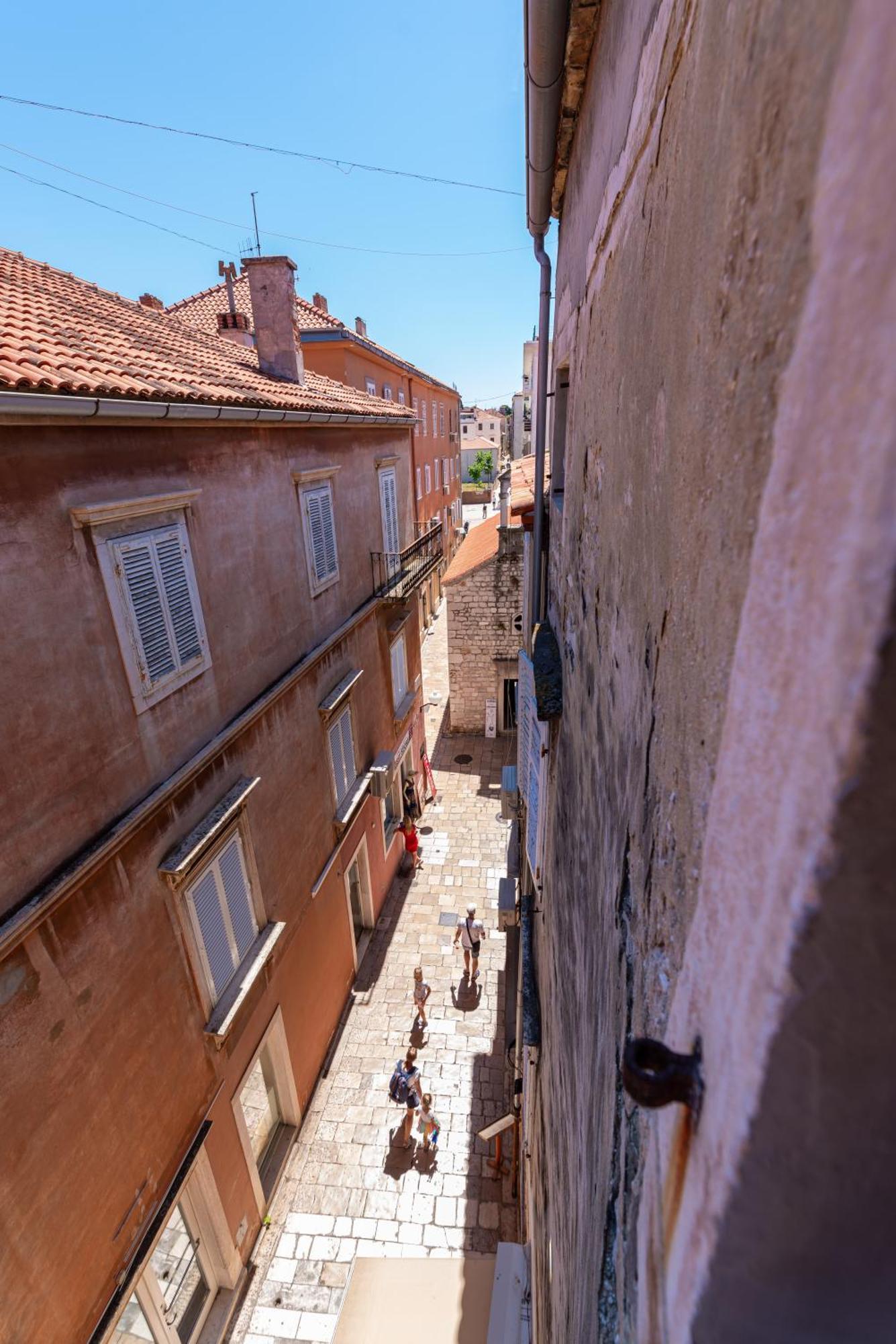 Timeless Antique Old Town With Terrace Apartment Zadar Bagian luar foto