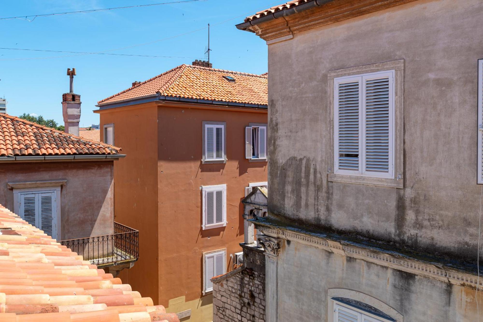 Timeless Antique Old Town With Terrace Apartment Zadar Bagian luar foto